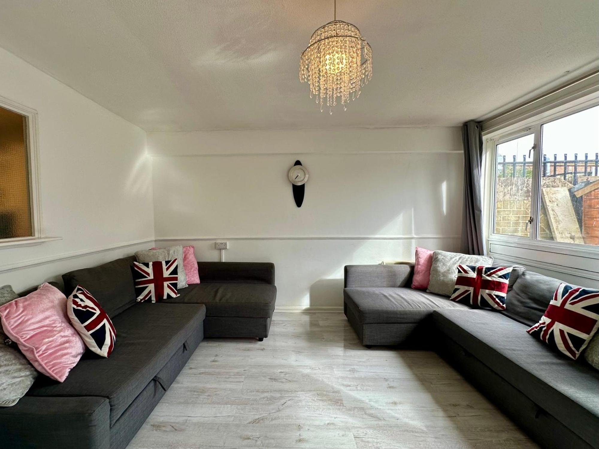 House 36 Villa London Exterior photo